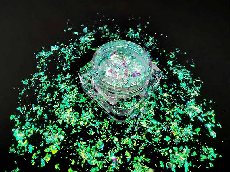 Optical Color-Shifting Pigment